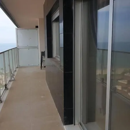 Primera Linea Vistas Al Mar Y Montana Sea Views 10th Floor Apartment